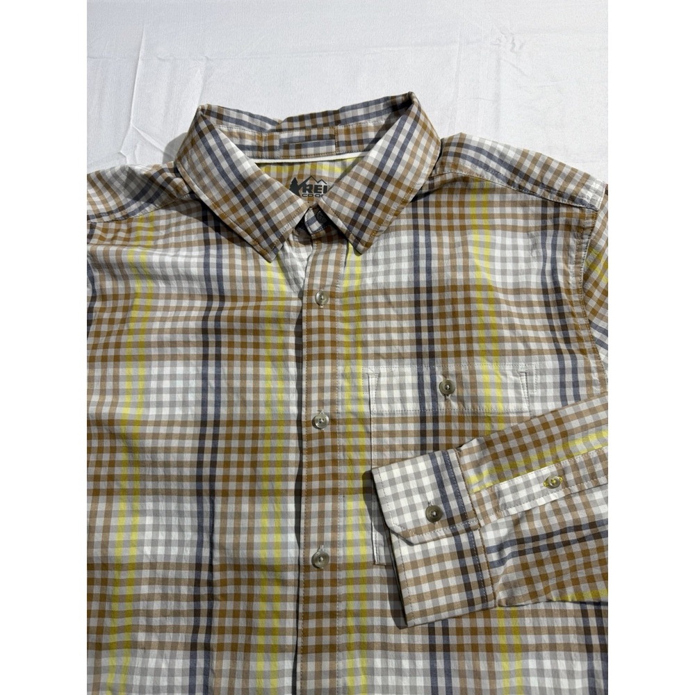 REI Co Op Plaid Long Sleeve Button Up Shirt Men's Large Tan Blue Outdoor